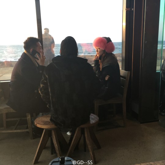 7522a5bdjw1ezbz7r8ypaj22c02c0hdt