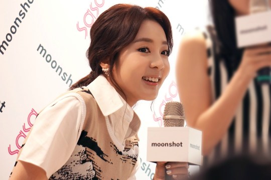 6b2bbf51gw1f3dc7y67ejj215o0rs0z1