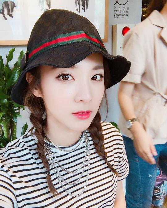 13696358_1834907930065866_855470647_n