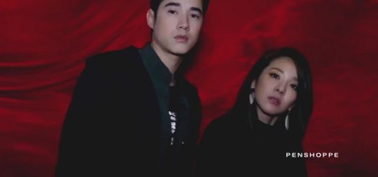 sandara-park-and-mario-maurer-holiday-2016-youtube-1080p-mp4_000028458