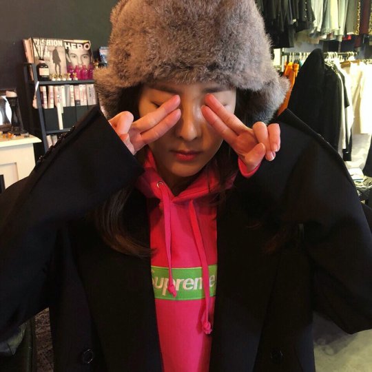 DUJRH7XVAAA6dpj - Copy